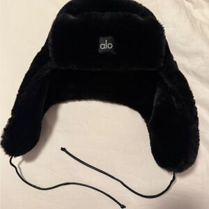 ALO Yoga Faux Fur Polar Hat Black
